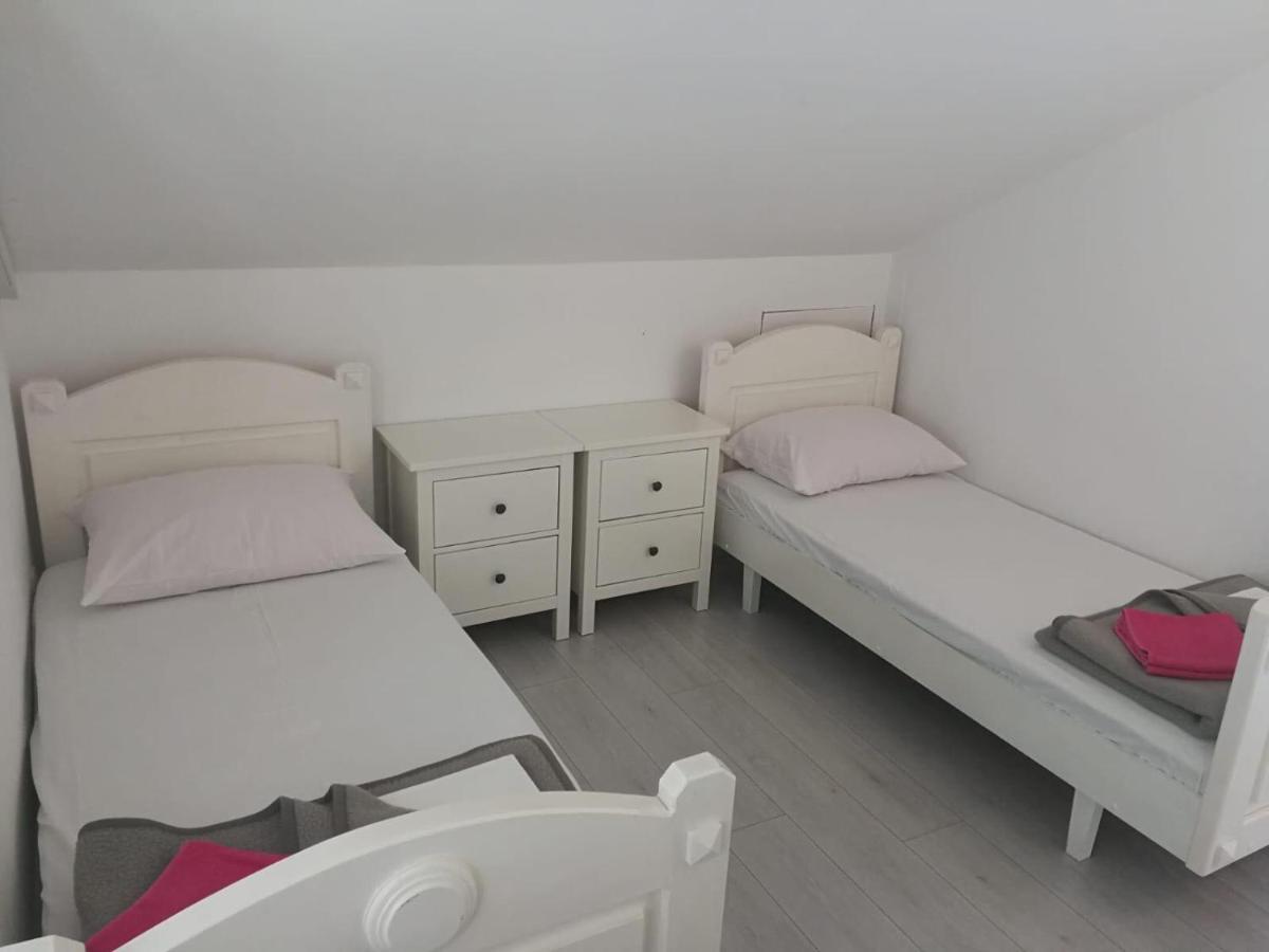 Pansion Marinka-Bire Rooms Lumbarda Exterior foto